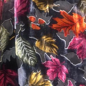 Cejon silk and rayon scarf with fringe. Leaf print